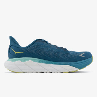 Hoka Arahi 6 