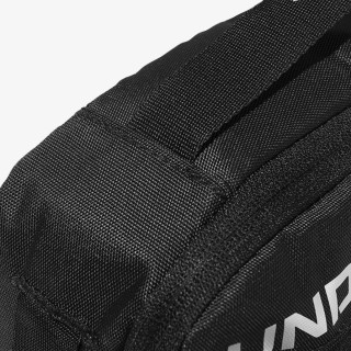 Under Armour Contain Travel Kit 