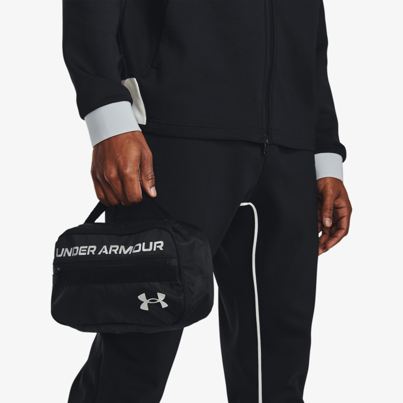 Under Armour Contain Travel Kit 