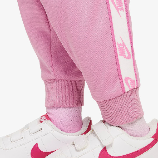 Nike Dri-FIT Logo 