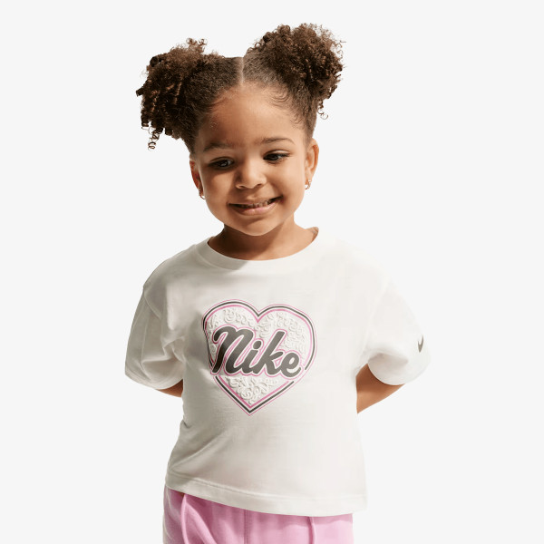 Nike NKG JUXTA-GIRL BOXY TEE 