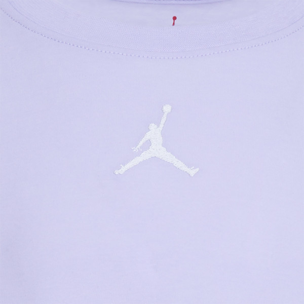 Nike Essential 