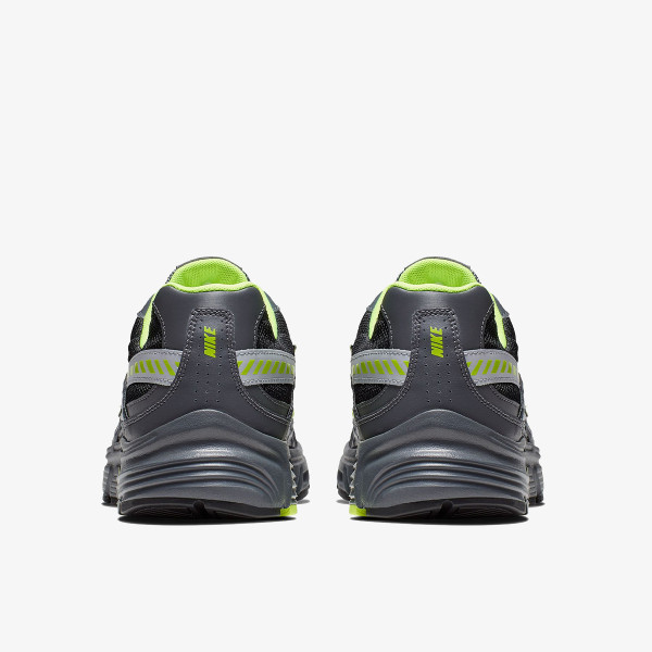 Nike INITIATOR 