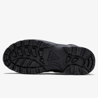 Nike Manoa 