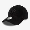New Era FEMALE TOWELLING 9FORTY® NEW YORK YANKEES 