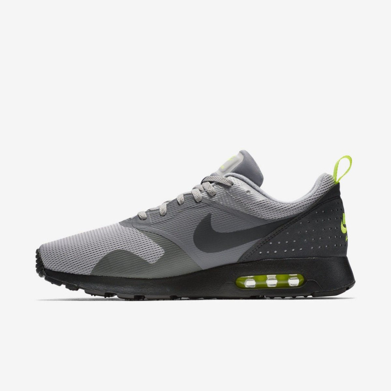 Nike 705149-015-NIKE AIR MAX TAVAS 
