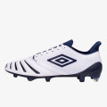 Umbro UX Accuro III Pro 