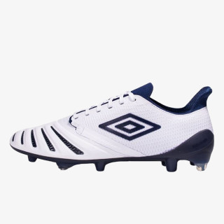 Umbro UX Accuro III Pro 