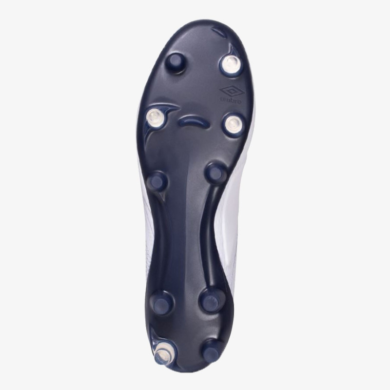 Umbro UX Accuro III Pro 
