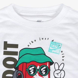 Nike Boxy Peace 