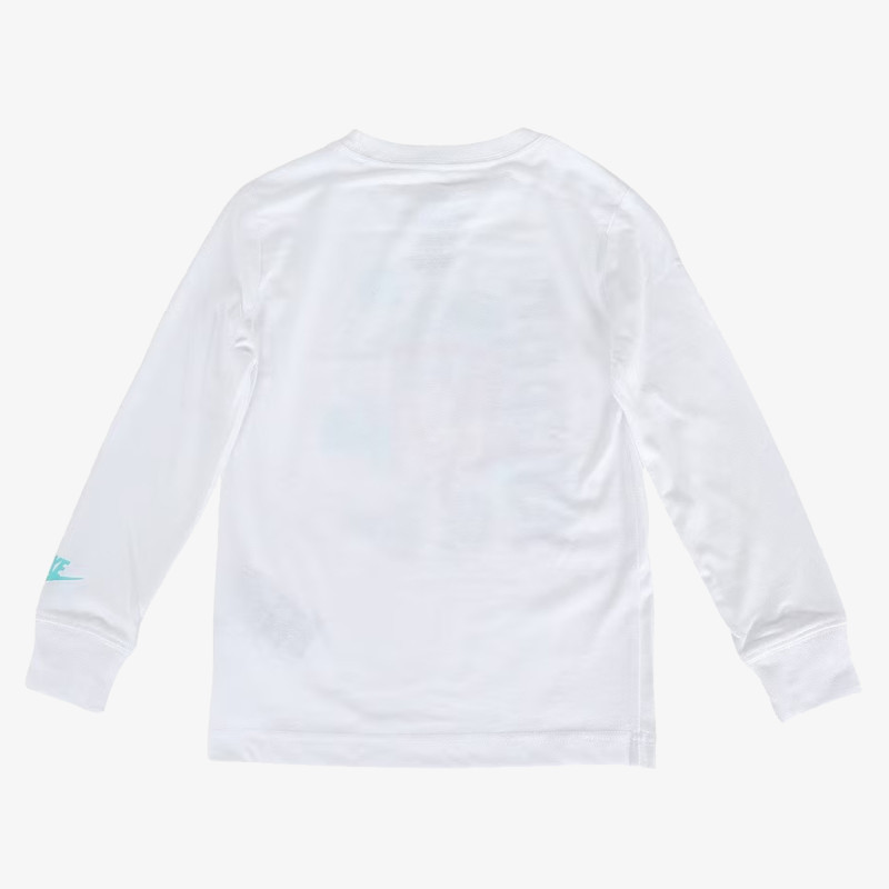Nike Boxy Peace 