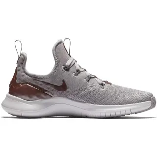 Nike WMNS NIKE FREE TR 8 LM 