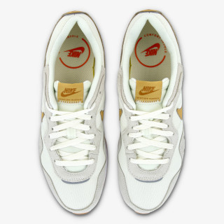 Nike NIKE VENTURE RUNNER 