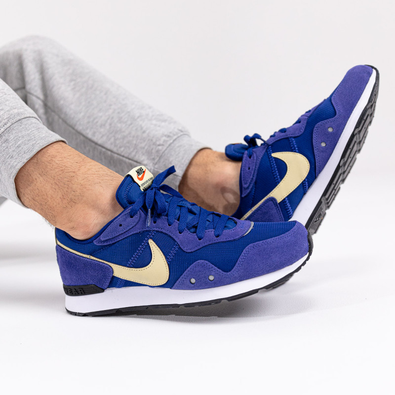Nike NIKE VENTURE RUNNER 