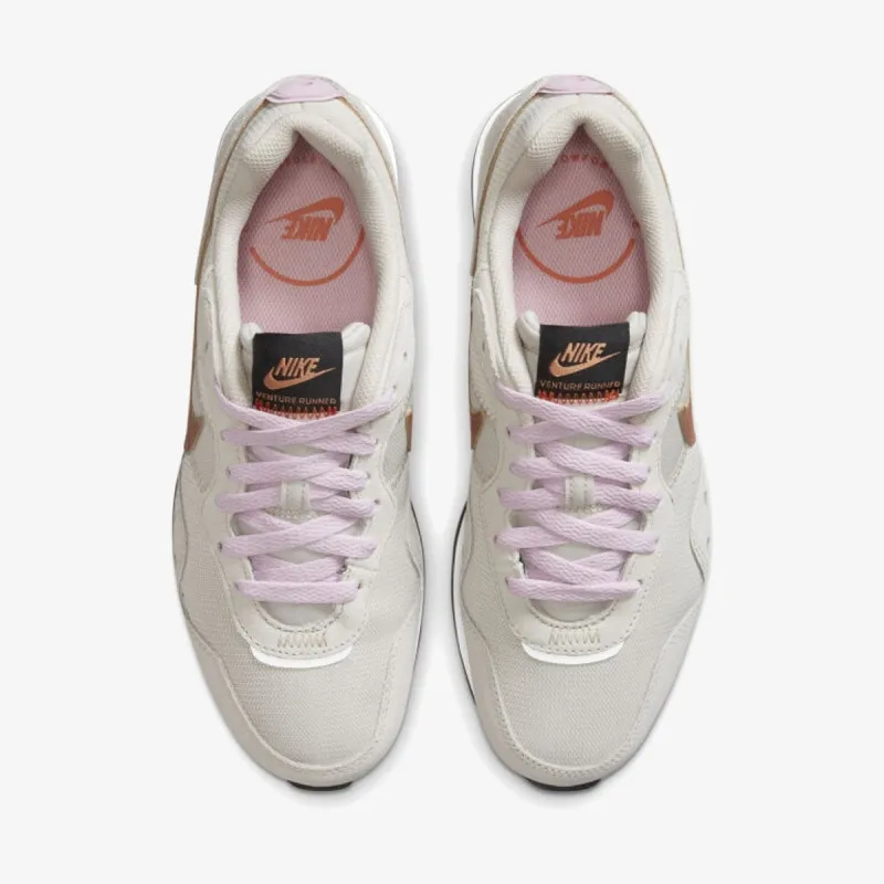 Nike WMNS NIKE VENTURE RUNNER 