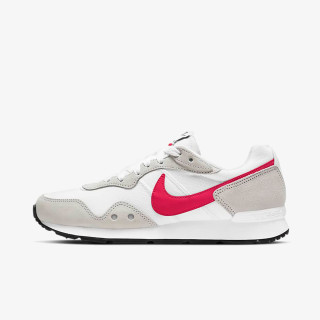 Nike Venture Runner 
