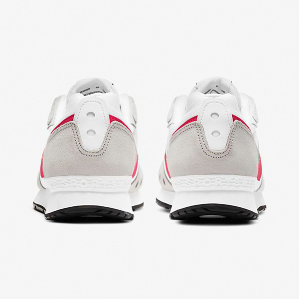 Nike Venture Runner 
