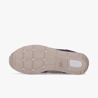 Nike Venture Runner 