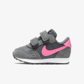 Nike MD Valiant 