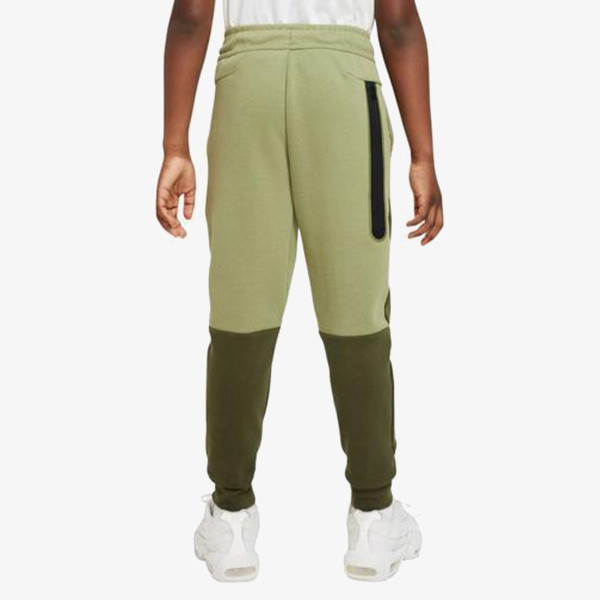 Nike Sportswear Tech 