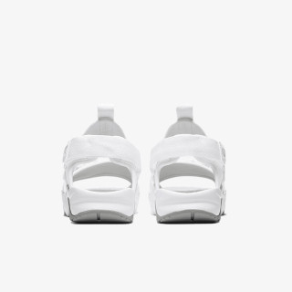 Nike WMNS CANYON SANDAL 