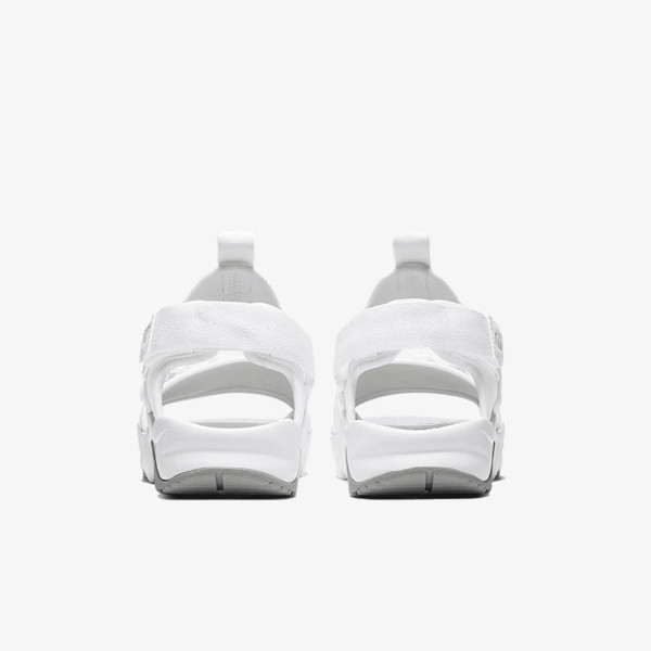 Nike WMNS CANYON SANDAL 