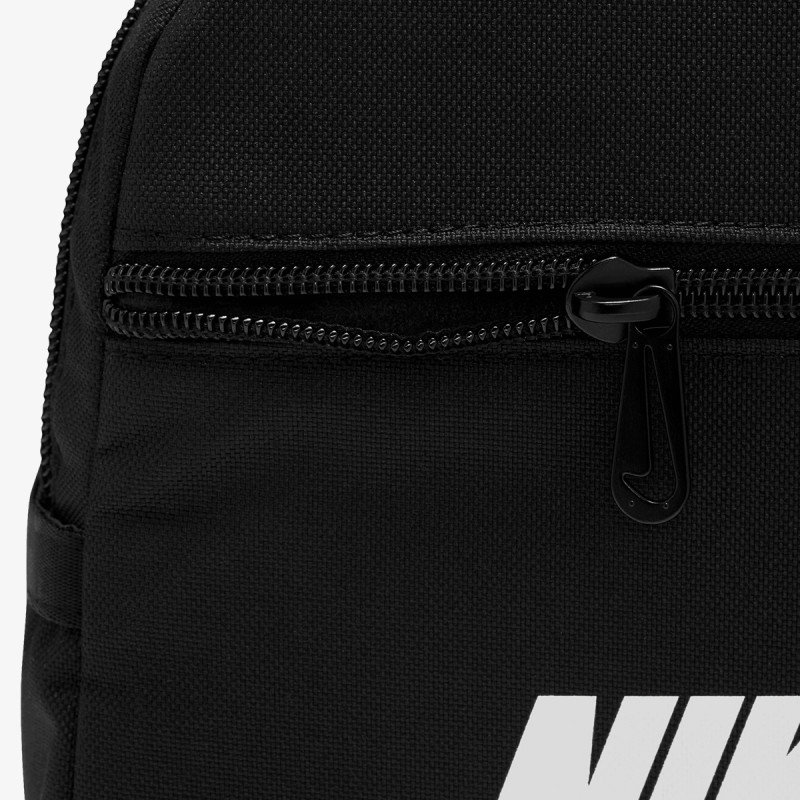 Nike Futura 365 