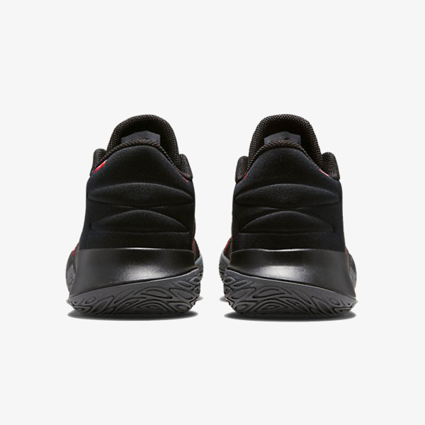 Nike KYRIE FLYTRAP V 