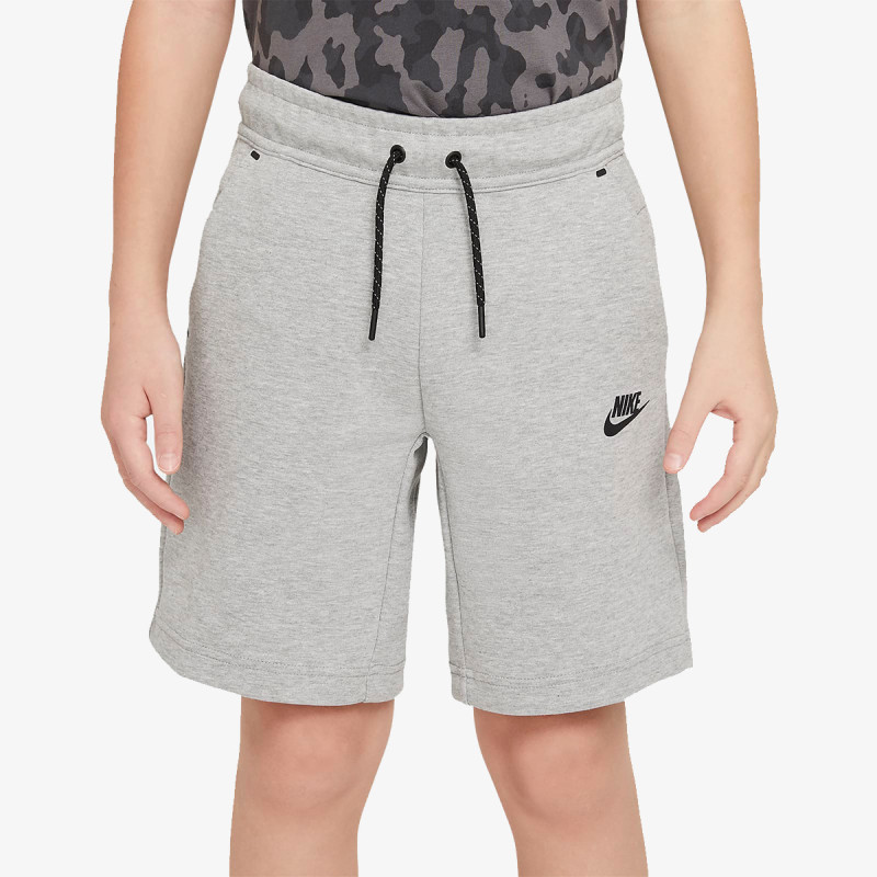 Nike Sportswear 