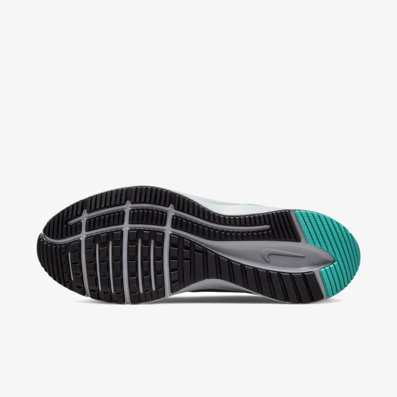 Nike Quest 4 