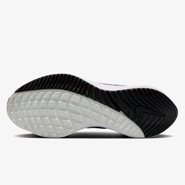 Nike NIKE AIR ZOOM VOMERO 16 