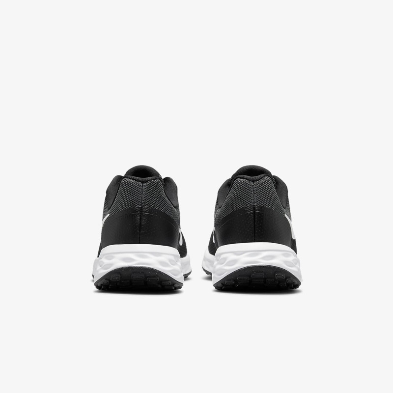 Nike W REVOLUTION 6 NN 