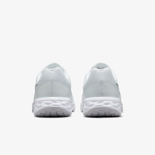 Nike W REVOLUTION 6 NN 