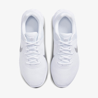 Nike W REVOLUTION 6 NN 