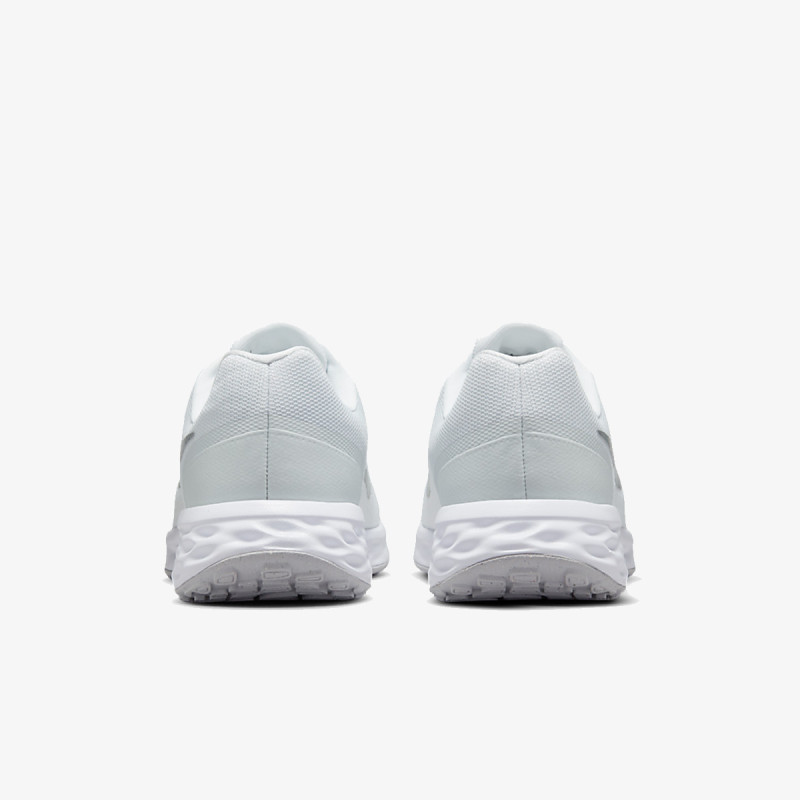 Nike W REVOLUTION 6 NN 