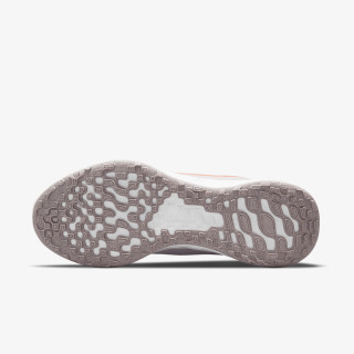 Nike W REVOLUTION 6 NN 