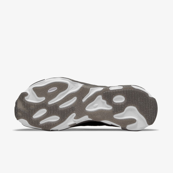 Nike REACT LIVE SE BG 