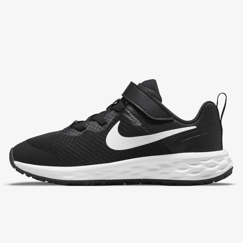 Nike REVOLUTION 6 NN PSV 