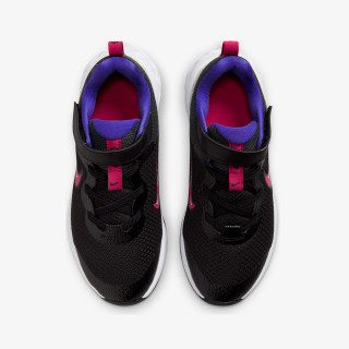 Nike Revolution 6 SE 
