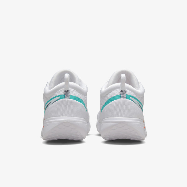 Nike W ZOOM COURT PRO HC 