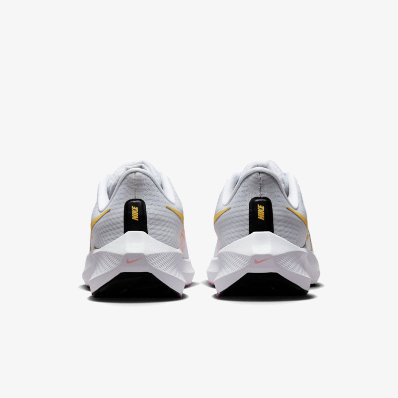 Nike Air Zoom Pegasus 39 