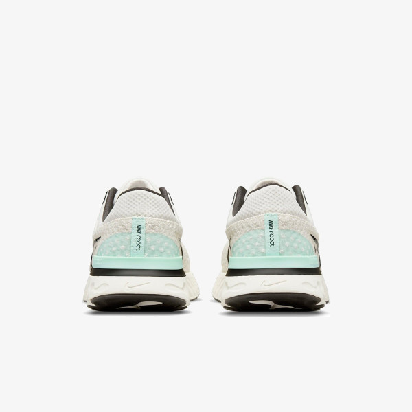 Nike React Infinity Run Flyknit 3 