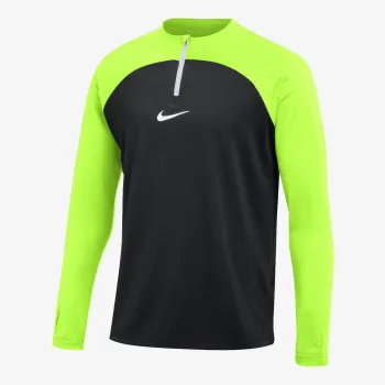 Nike Academy Pro 