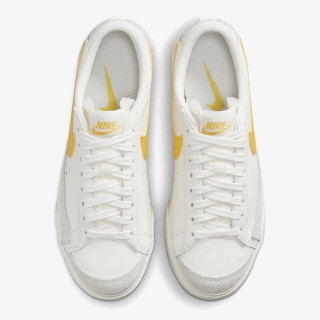 Nike W BLAZER LOW PLATFORM 