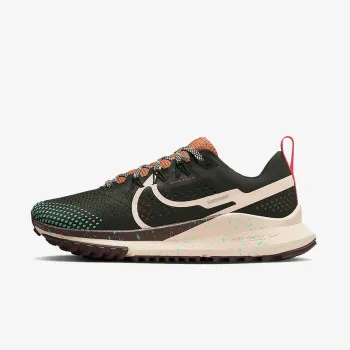 Nike Pegasus Trail 4 