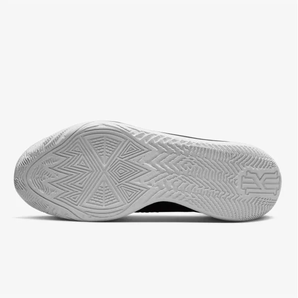 Nike KYRIE FLYTRAP VI 