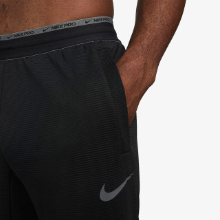 Nike Pro 