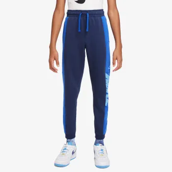 Nike Sportswear 