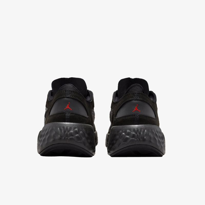 Nike JORDAN DELTA 3 LOW 