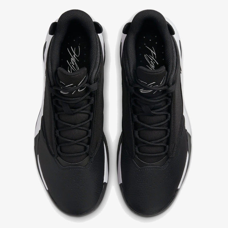 Nike Jordan Max Aura 4 